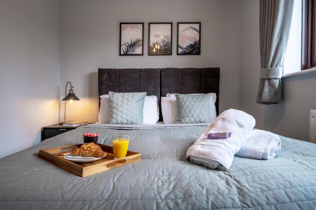 Yew Tree House Contractor / Family Home Free Netflix Fast Wifi Near Dudley/Birmingham Cradley Heath Ngoại thất bức ảnh