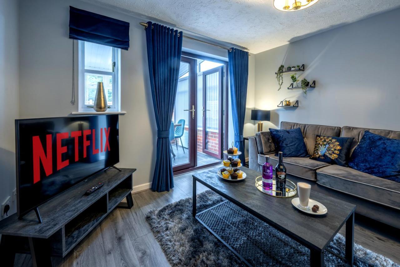 Yew Tree House Contractor / Family Home Free Netflix Fast Wifi Near Dudley/Birmingham Cradley Heath Ngoại thất bức ảnh