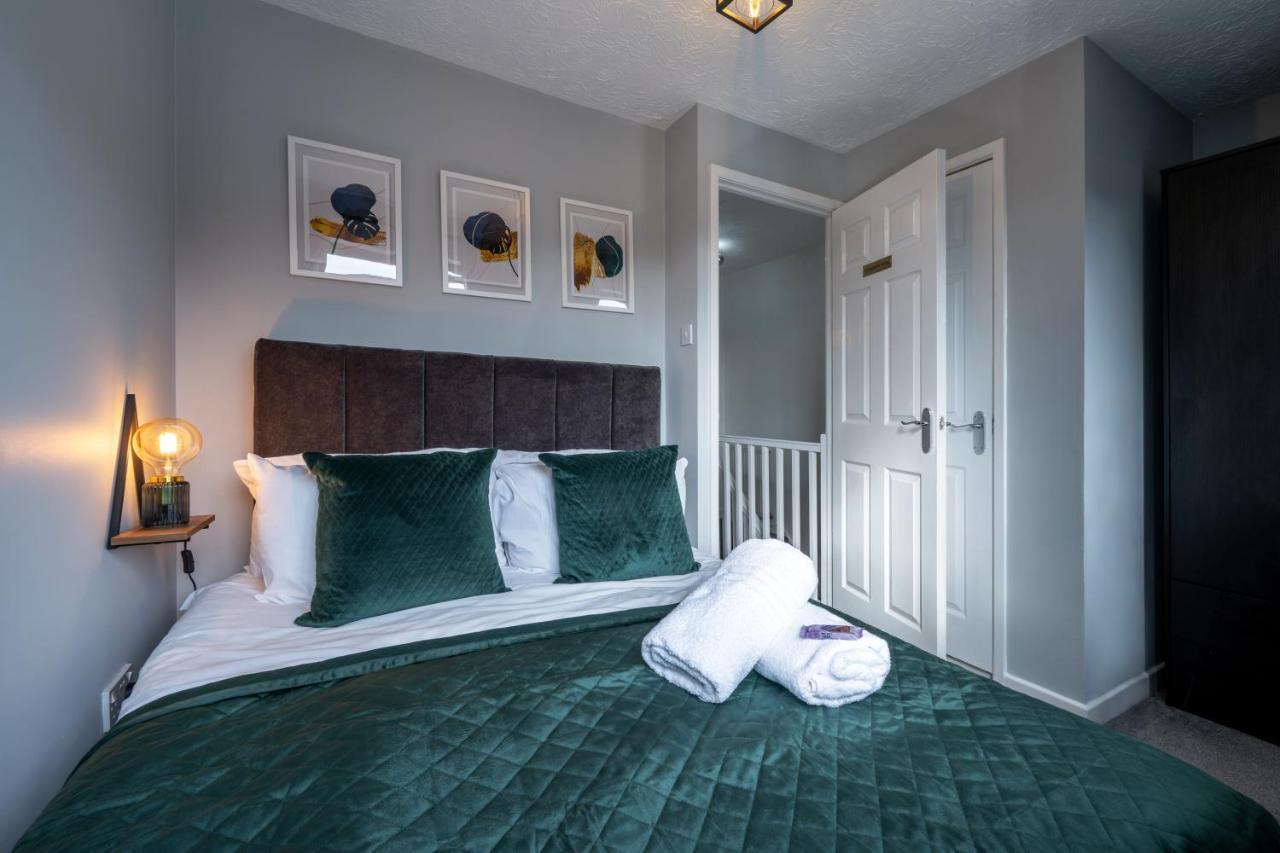 Yew Tree House Contractor / Family Home Free Netflix Fast Wifi Near Dudley/Birmingham Cradley Heath Ngoại thất bức ảnh