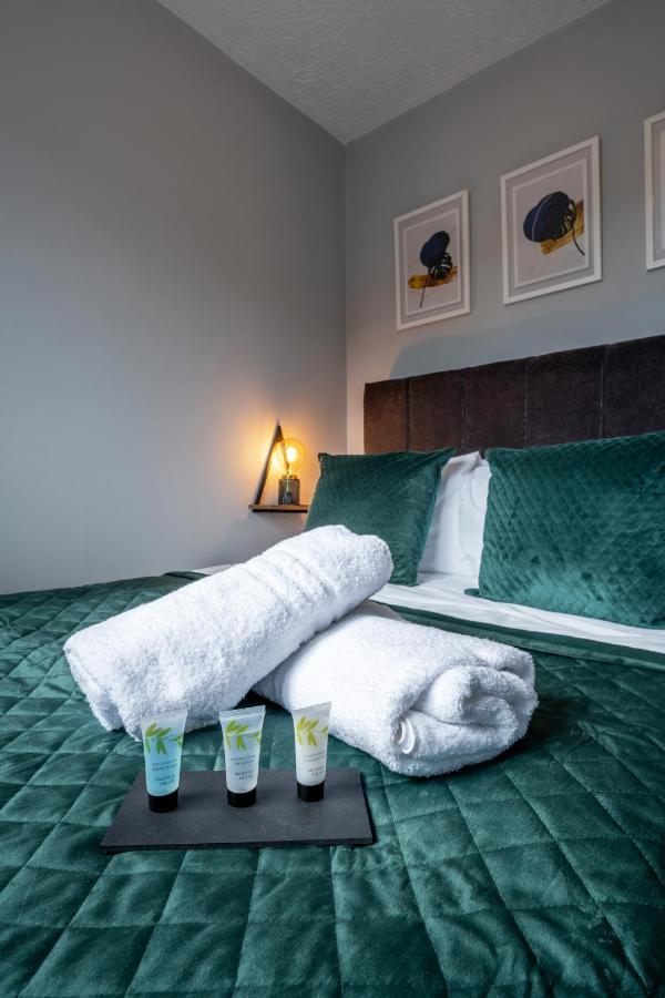 Yew Tree House Contractor / Family Home Free Netflix Fast Wifi Near Dudley/Birmingham Cradley Heath Ngoại thất bức ảnh