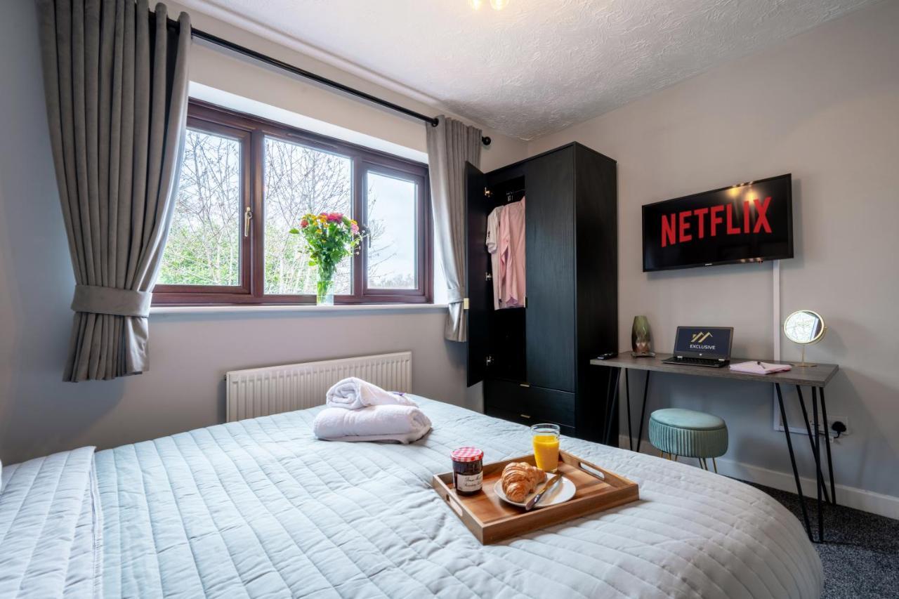 Yew Tree House Contractor / Family Home Free Netflix Fast Wifi Near Dudley/Birmingham Cradley Heath Ngoại thất bức ảnh