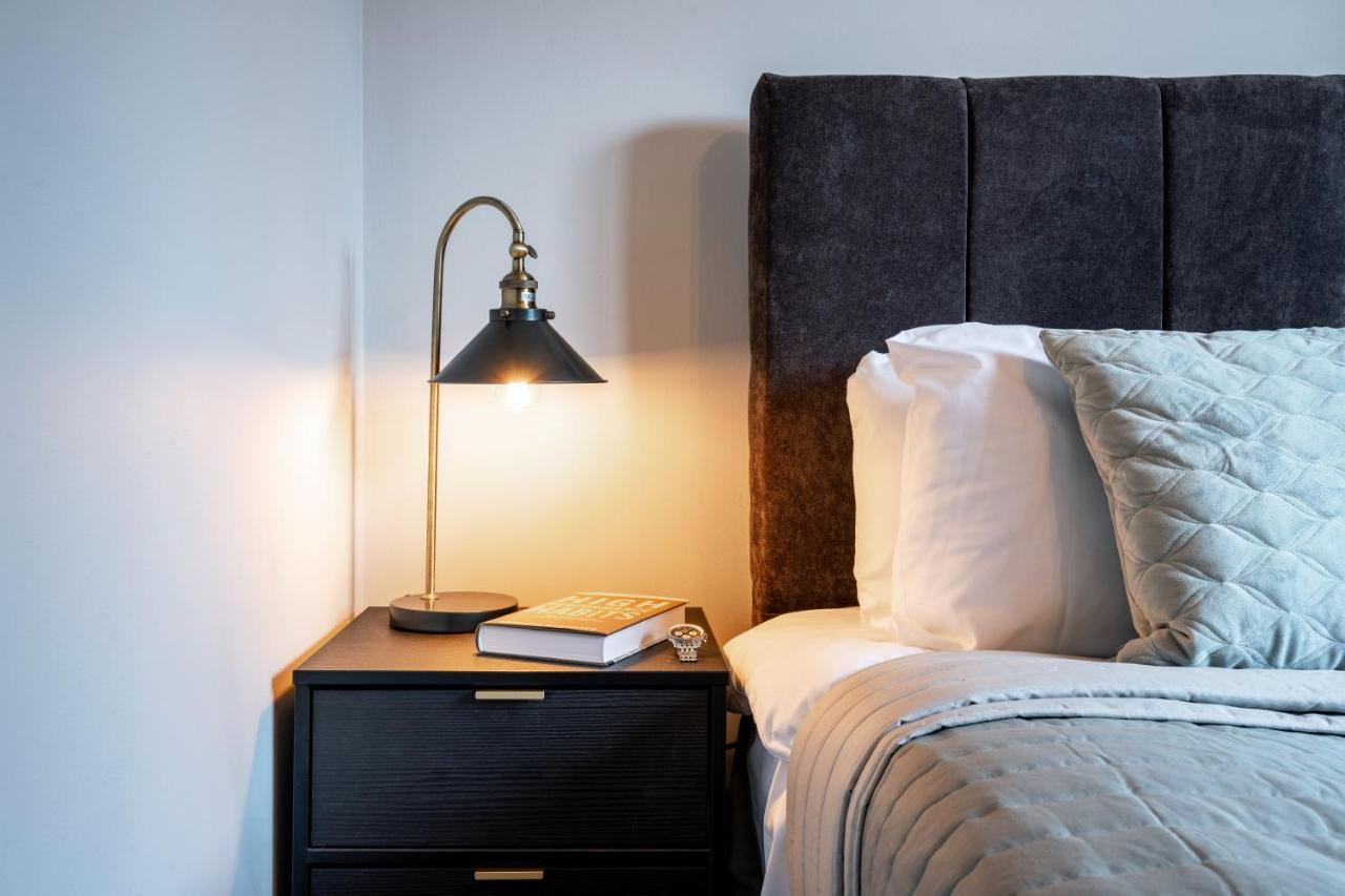 Yew Tree House Contractor / Family Home Free Netflix Fast Wifi Near Dudley/Birmingham Cradley Heath Ngoại thất bức ảnh