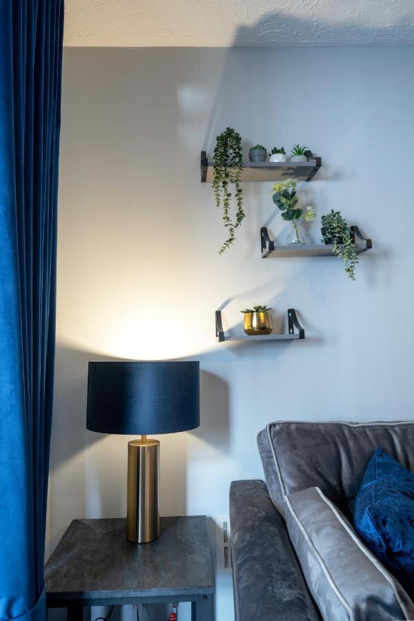 Yew Tree House Contractor / Family Home Free Netflix Fast Wifi Near Dudley/Birmingham Cradley Heath Ngoại thất bức ảnh